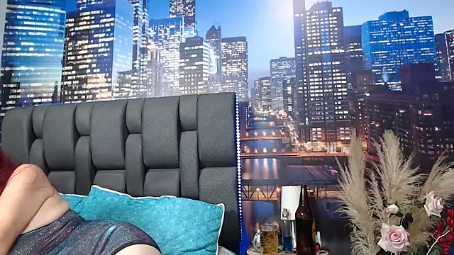 Lucy mature8 online show from 22, 4, 2026