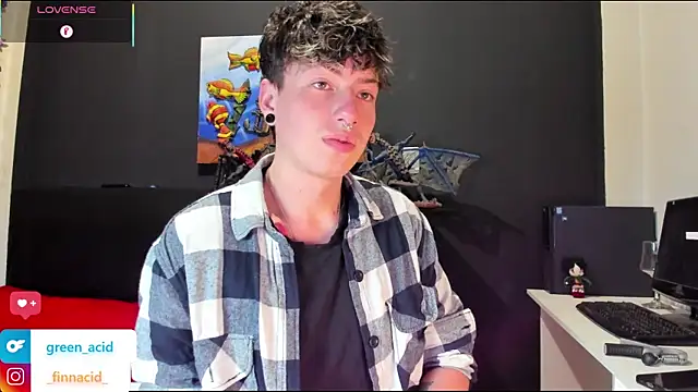 Green acid01 online show from 13, 9, 2025