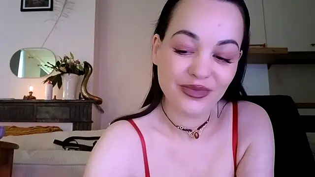 Lilie romeo online show from 4, 1, 2025