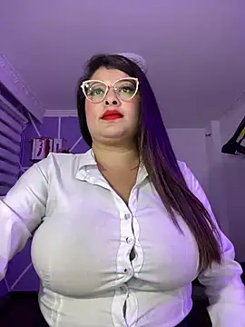 Snapshot of MiiaaJoness chatting on 4, 12, 2024 MiiaaJoness online show from 4, 12, 2024