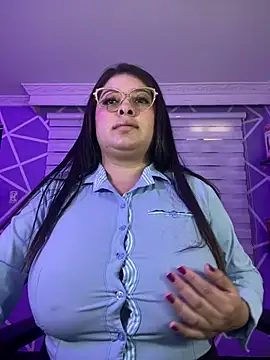 Snapshot of MiiaaJoness chatting on 28, 2, 2025 MiiaaJoness online show from 28, 2, 2025