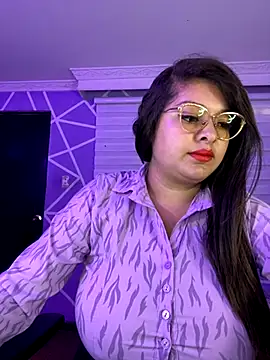 Snapshot of MiiaaJoness chatting on 10, 9, 2025 MiiaaJoness online show from 10, 9, 2025
