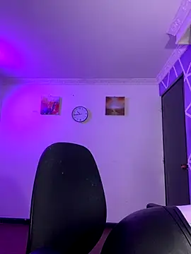 MiiaaJoness online show from 26, 11, 2025