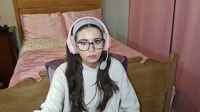 alisonfields online show from 16, 1, 2026