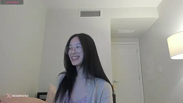 Snapshot of secretgirlfriendxo chatting on 4, 2, 2025 secretgirlfriendxo online show from 4, 2, 2025