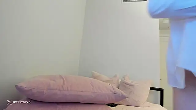 Snapshot of secretgirlfriendxo chatting on 9, 2, 2025 secretgirlfriendxo online show from 9, 2, 2025