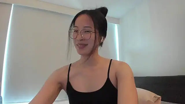 secretgirlfriendxo online show from 5, 6, 2026