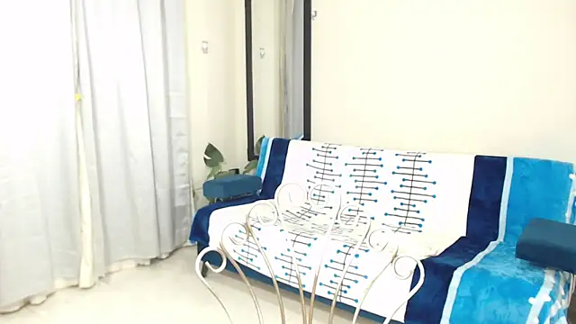 AmbarSofhia online show from 5, 2, 2025