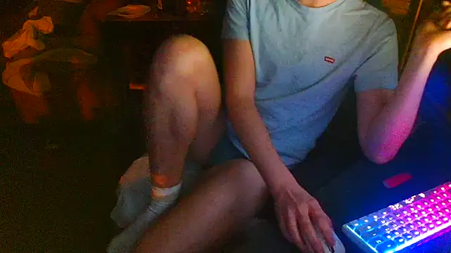 Snapshot of Str8boyy chatting on 1, 1, 2025 Str8boyy online show from 1, 1, 2025