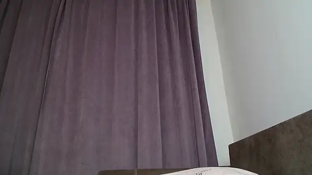 LadyMilfxxx online show from 9, 10, 2025