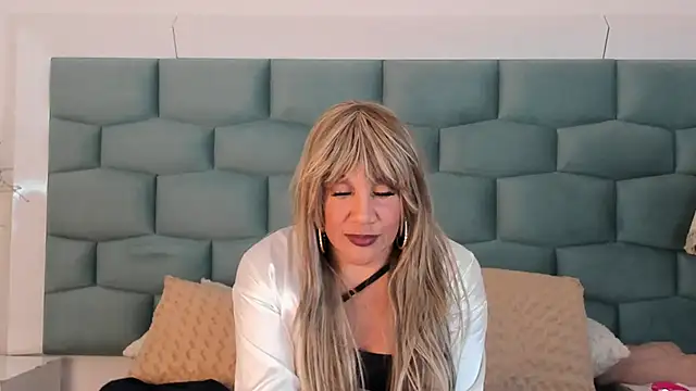 MiaMancini online show from 19, 5, 2026