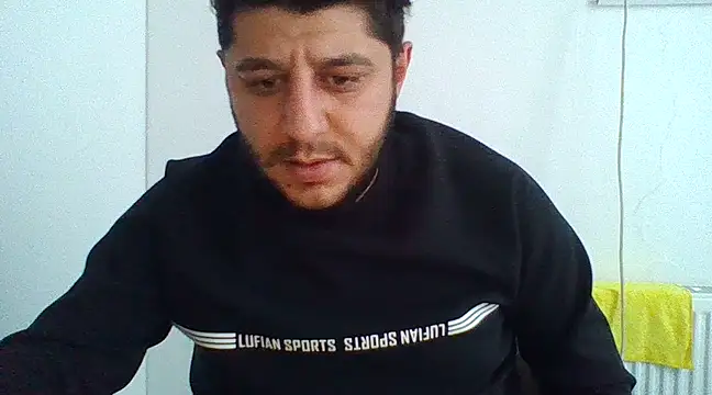 erkekkkadam online show from 8, 12, 2024