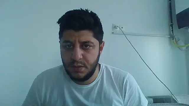 erkekkkadam online show from 19, 1, 2025