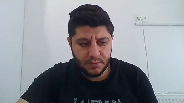 erkekkkadam online show from 25, 1, 2025