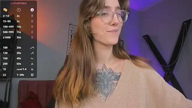 Lola Missy online show from 11, 2, 2025