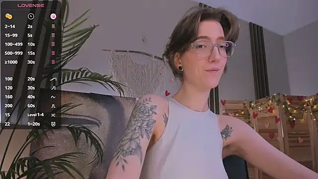 Lola Missy online show from 22, 2, 2025