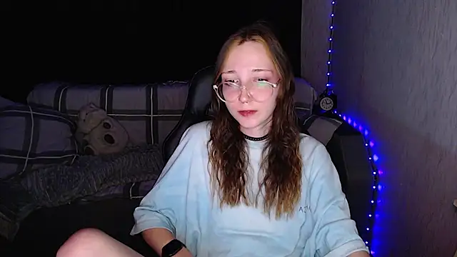 AmeliaKamishiro online show from 19, 10, 2025