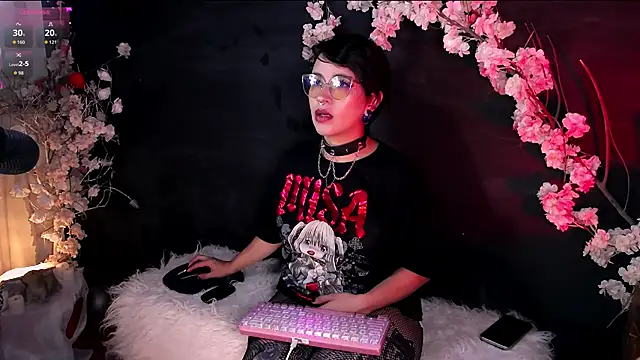 Snapshot of kitty_roxy chatting on 28, 5, 2026 kitty roxy online show from 28, 5, 2026