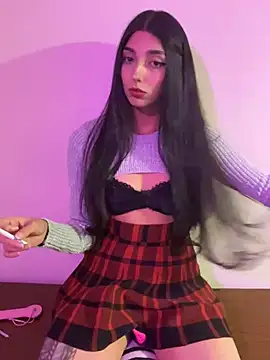 Felicia smok3 online show from 31, 1, 2025