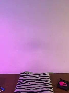 Felicia smok3 online show from 7, 2, 2026