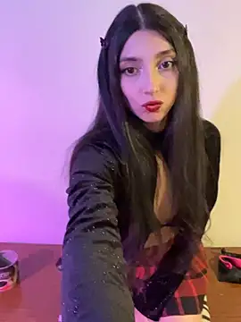 Felicia smok3 online show from 12, 2, 2026