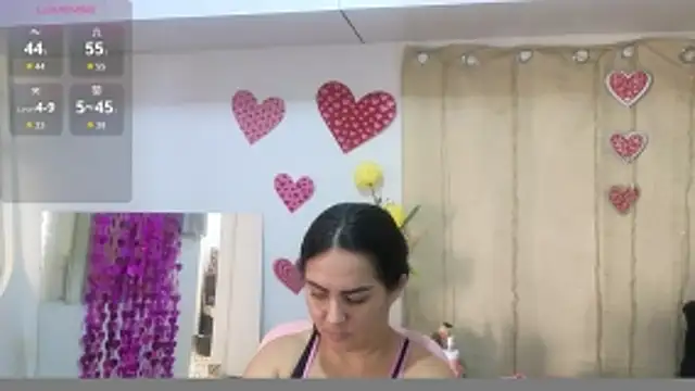 lovely trix online show from 16, 2, 2026