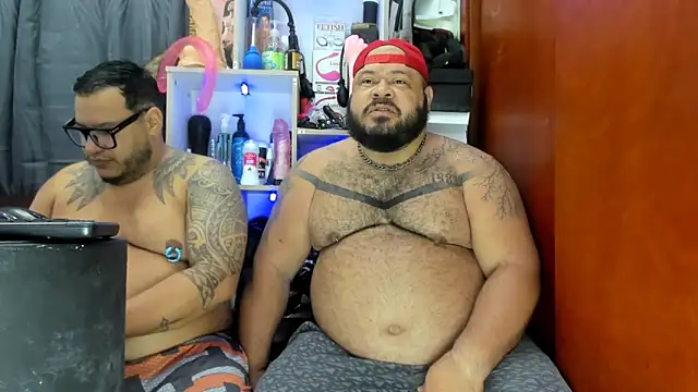 Snapshot of Latino_bigcock chatting on 14, 1, 2025 Latino bigcock online show from 14, 1, 2025