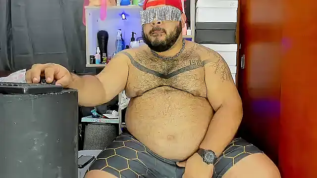 Snapshot of Latino_bigcock chatting on 27, 2, 2025 Latino bigcock online show from 27, 2, 2025