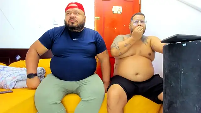 Snapshot of Latino_bigcock chatting on 2, 10, 2025 Latino bigcock online show from 2, 10, 2025