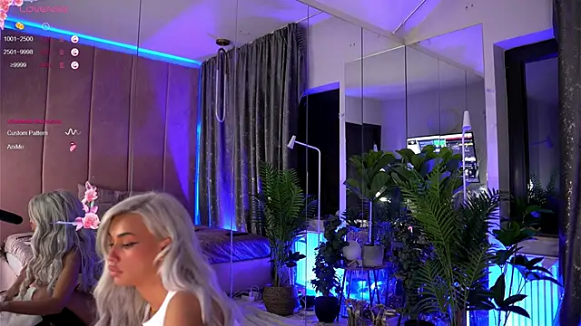 Serene Sophiex online show from 18, 1, 2025