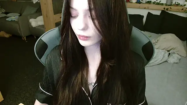 juice-peach online show from 19, 12, 2024