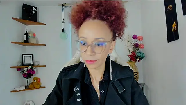 Snapshot of ScarlettMalbec chatting on 7, 12, 2024 ScarlettMalbec online show from 7, 12, 2024
