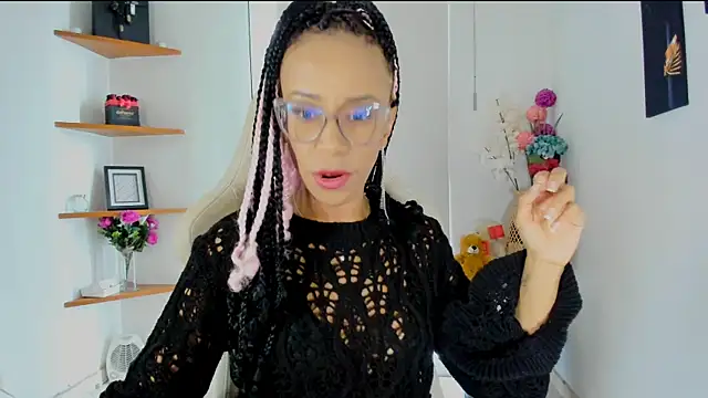 Snapshot of ScarlettMalbec chatting on 15, 1, 2025 ScarlettMalbec online show from 15, 1, 2025