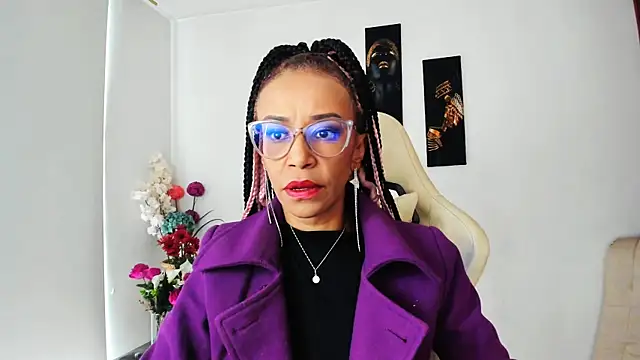 Snapshot of ScarlettMalbec chatting on 15, 2, 2025 ScarlettMalbec online show from 15, 2, 2025