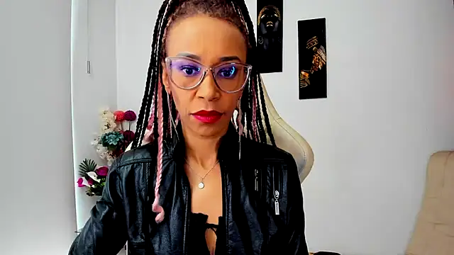 Snapshot of ScarlettMalbec chatting on 14, 3, 2025 ScarlettMalbec online show from 14, 3, 2025