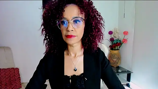 Snapshot of ScarlettMalbec chatting on 15, 9, 2025 ScarlettMalbec online show from 15, 9, 2025