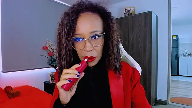 Snapshot of ScarlettMalbec chatting on 9, 6, 2026 ScarlettMalbec online show from 9, 6, 2026