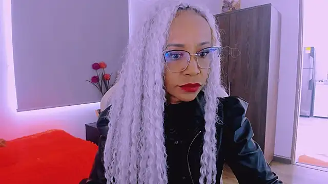 Snapshot of ScarlettMalbec chatting on 11, 7, 2026 ScarlettMalbec online show from 11, 7, 2026