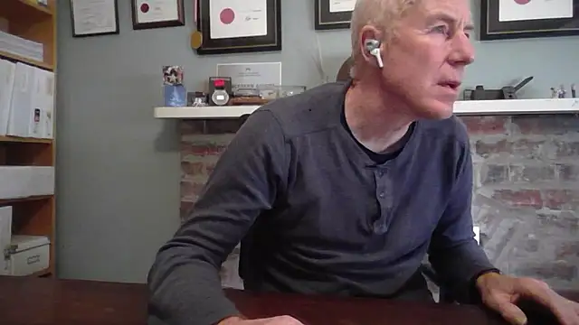 jiggy77777 online show from 10, 12, 2024