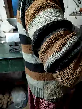 COUPLLE VILLAGE online show from 11, 1, 2025