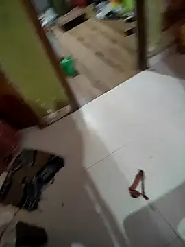 COUPLLE VILLAGE online show from 16, 1, 2025