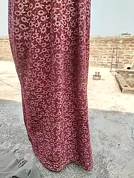 COUPLLE VILLAGE online show from 19, 2, 2025