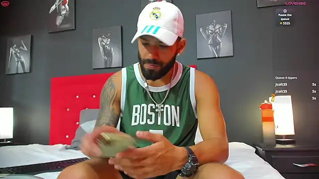 Thiagogomez online show from 4, 3, 2025