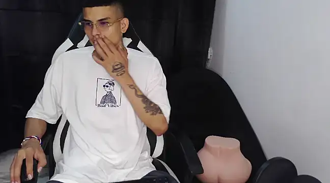 hot king20 online show from 4, 3, 2025