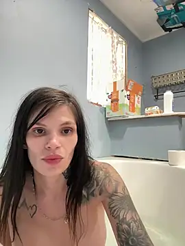 Diamondmodel95 online show from 11, 4, 2026