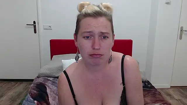 Snapshot of cumfun chatting on 4, 2, 2025 cumfun online show from 4, 2, 2025