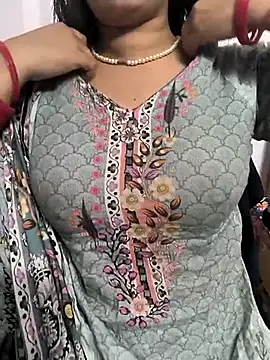 lovely zara online show from 7, 3, 2025