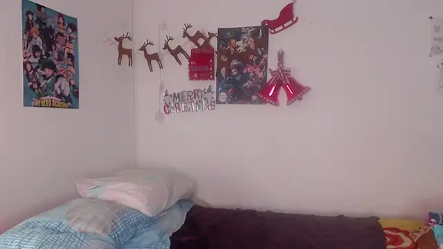Snapshot of lou_cute chatting on 24, 12, 2024 lou cute online show from 24, 12, 2024