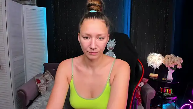 SarahCoksss online show from 18, 11, 2025