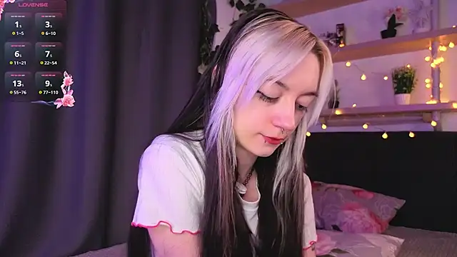 TristaRoht online show from 11, 4, 2026